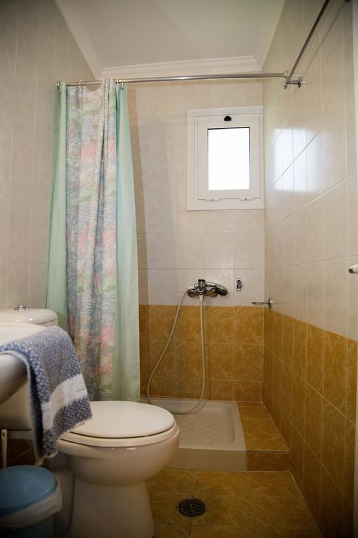 Helen Apartments & Studios Agios Stefanos Avliotes  Exterior foto